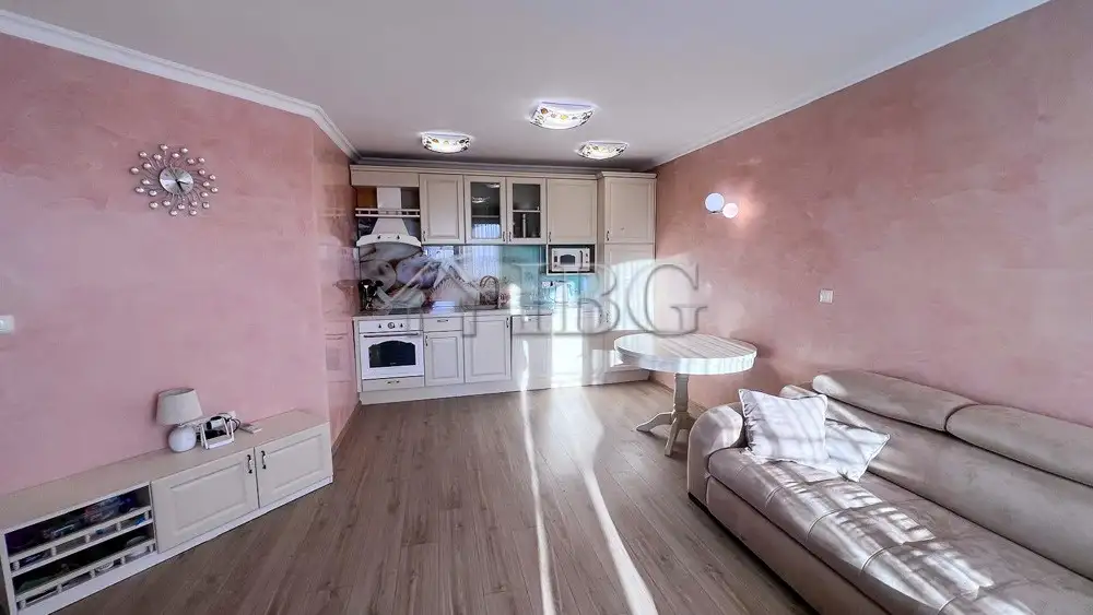 Flat 114m² in Bulgaria, Nessebar. Priced at 250000€ rent photo-7