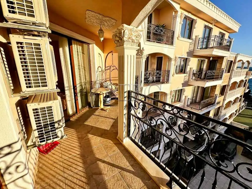 Flat 114m² in Bulgaria, Nessebar. Priced at 250000€ rent photo-13