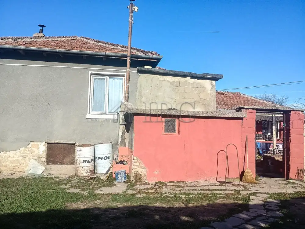 House 160m² in Bulgaria, Provadia. Priced at 31000€ rent photo-9