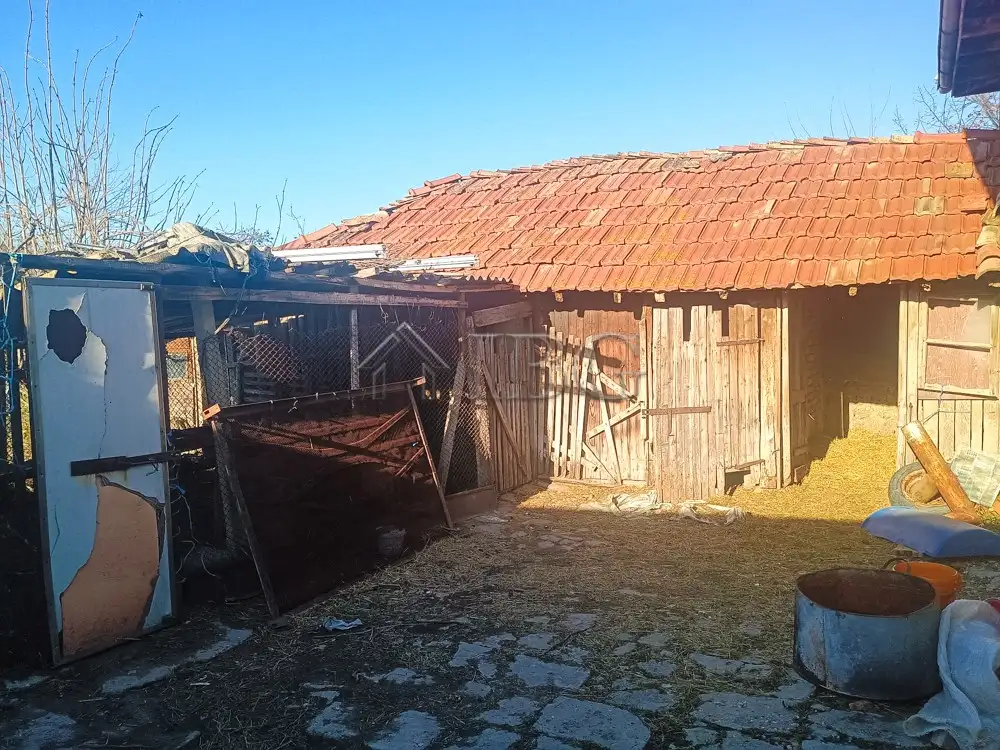 House 160m² in Bulgaria, Provadia. Priced at 31000€ rent photo-11