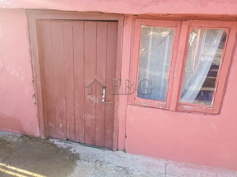 House 160m² in Bulgaria, Provadia. Priced at 31000€ rent photo-16