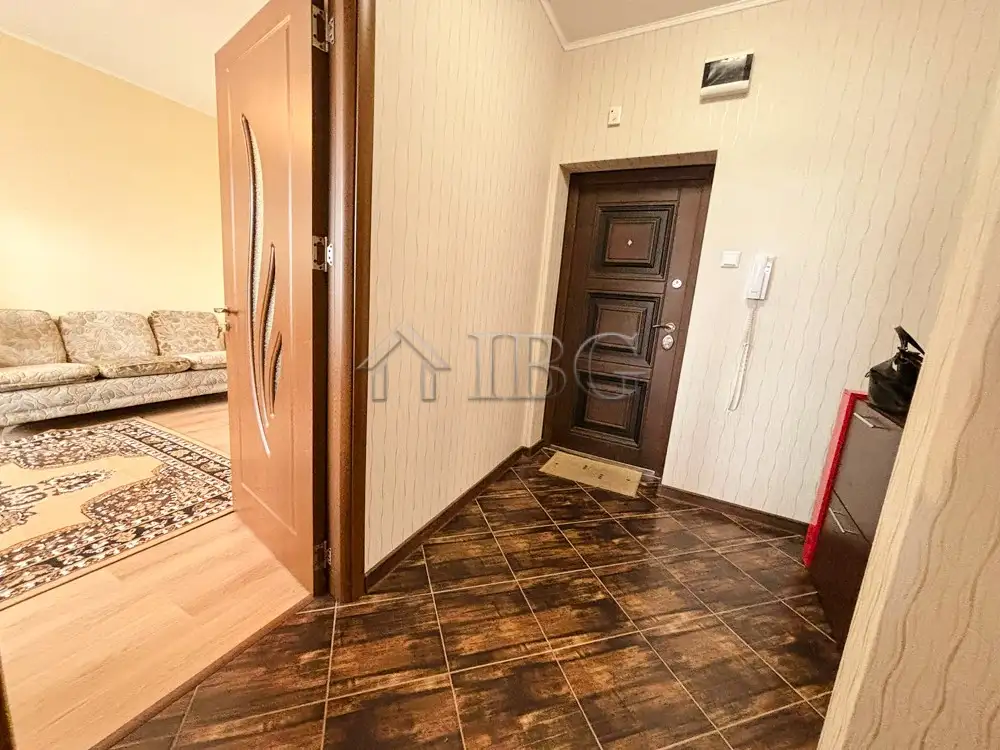 Flat 65m² in Bulgaria, Ruse. Priced at 350€ rent photo-8