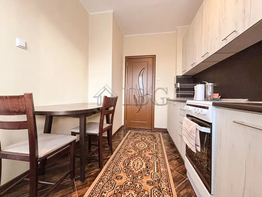 Flat 65m² in Bulgaria, Ruse. Priced at 350€ rent photo-12