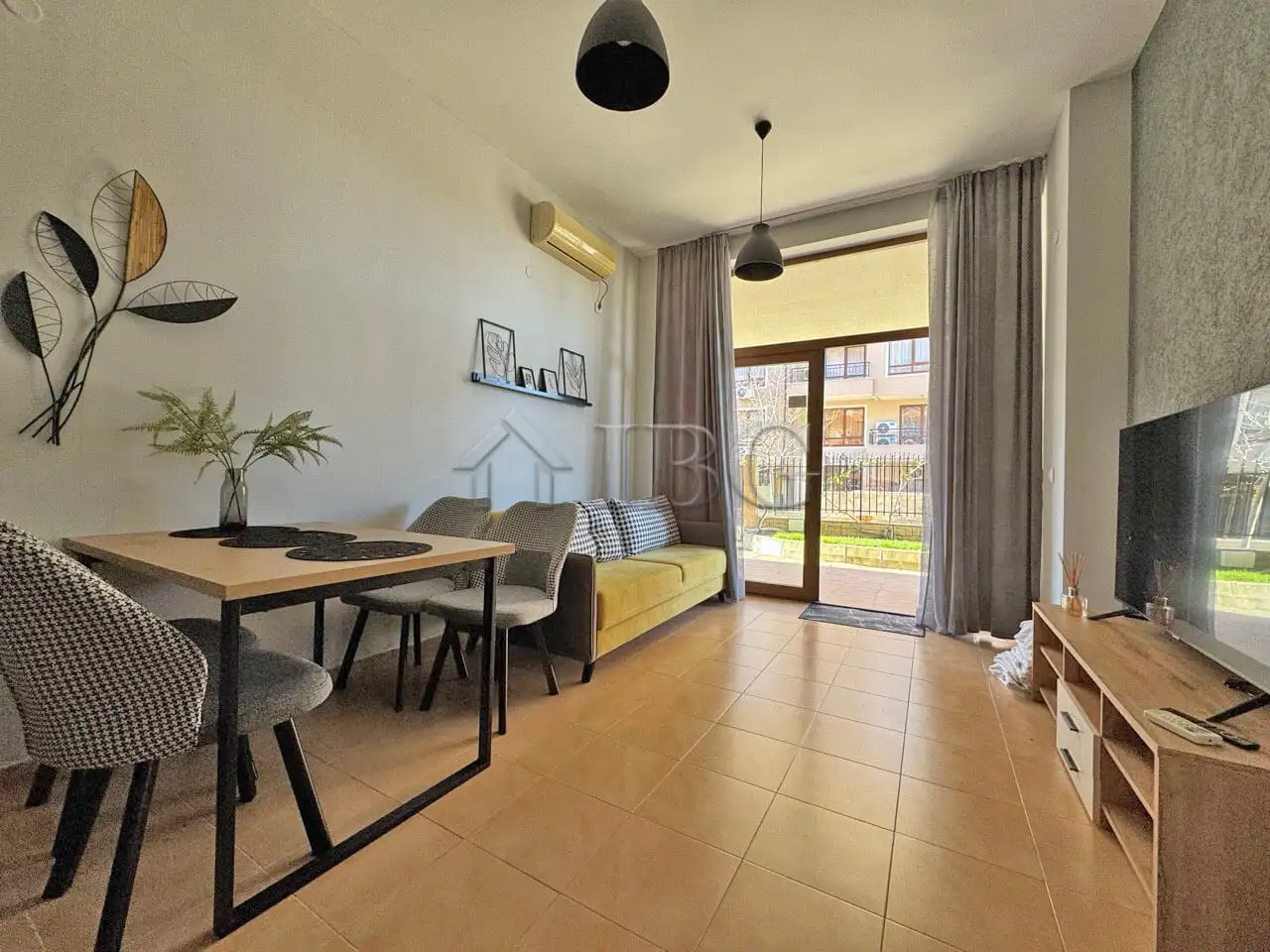 Flat 48m² in Bulgaria, Burgas. Priced at 74500€ rent photo-2