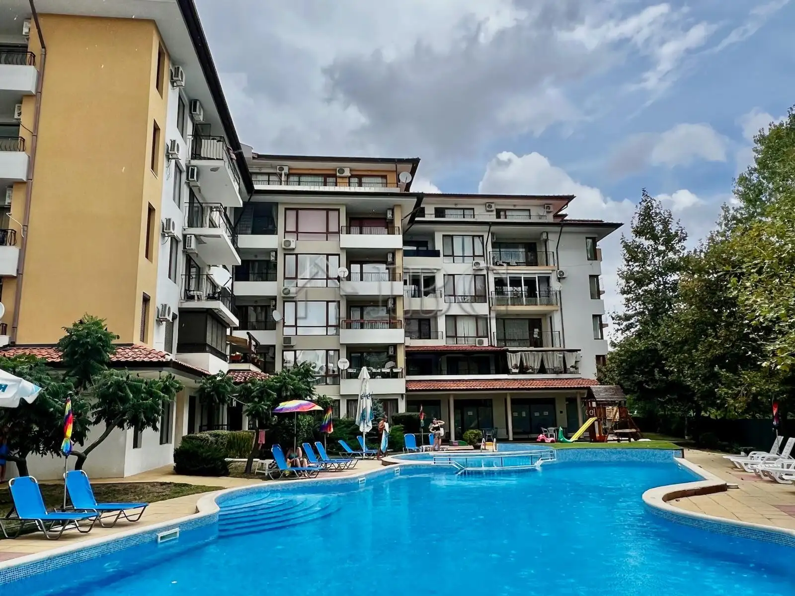 Flat 57m² in Bulgaria, Sunny Beach. Priced at 73500€ rent photo-17