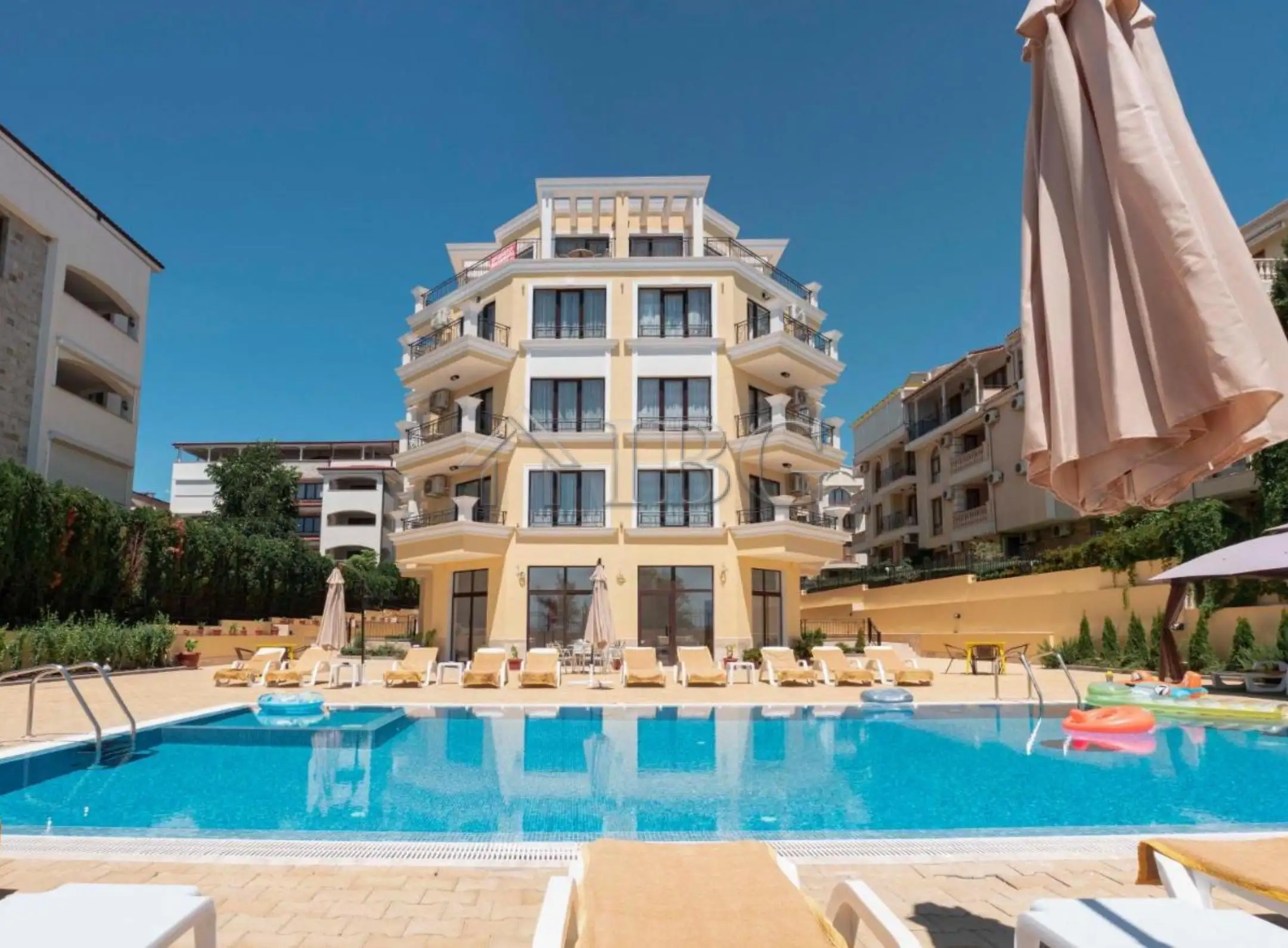 Flat 57m² in Bulgaria, Sveti Vlas. Priced at 75950€ rent photo-1