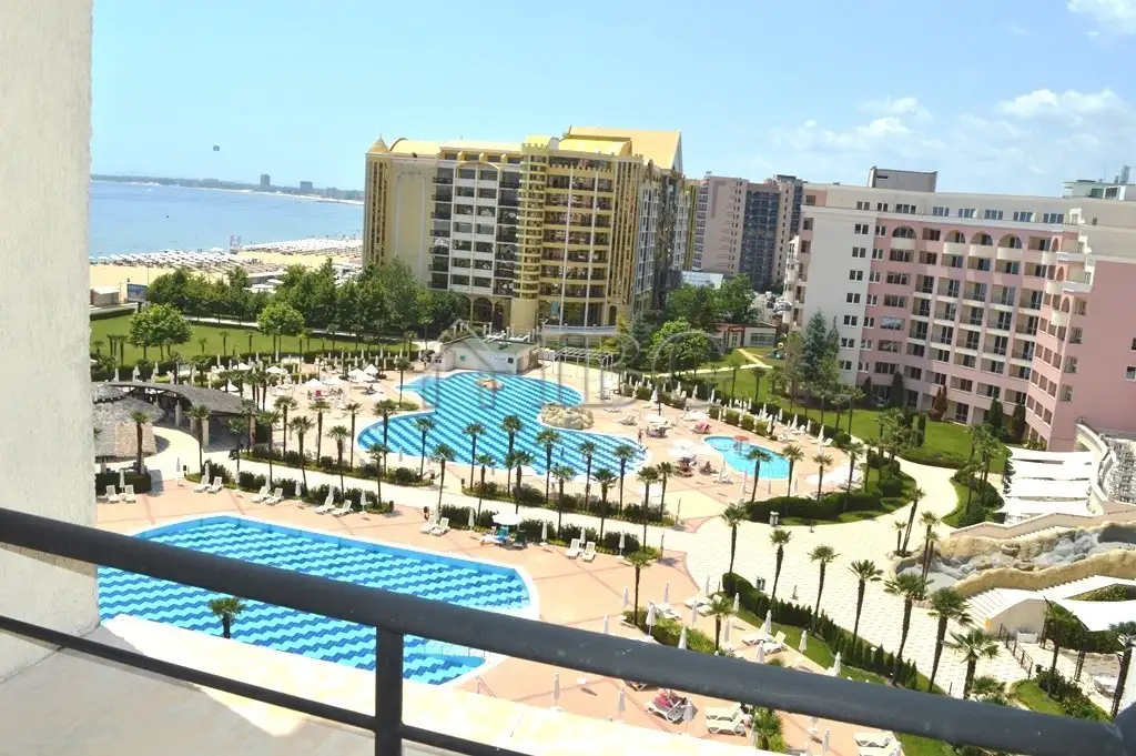 Flat 82m² in Bulgaria, Sunny Beach. Priced at 109950€ rent photo-12