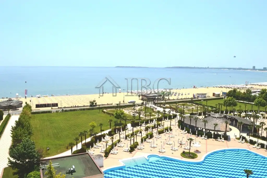 Flat 82m² in Bulgaria, Sunny Beach. Priced at 109950€ rent photo-14