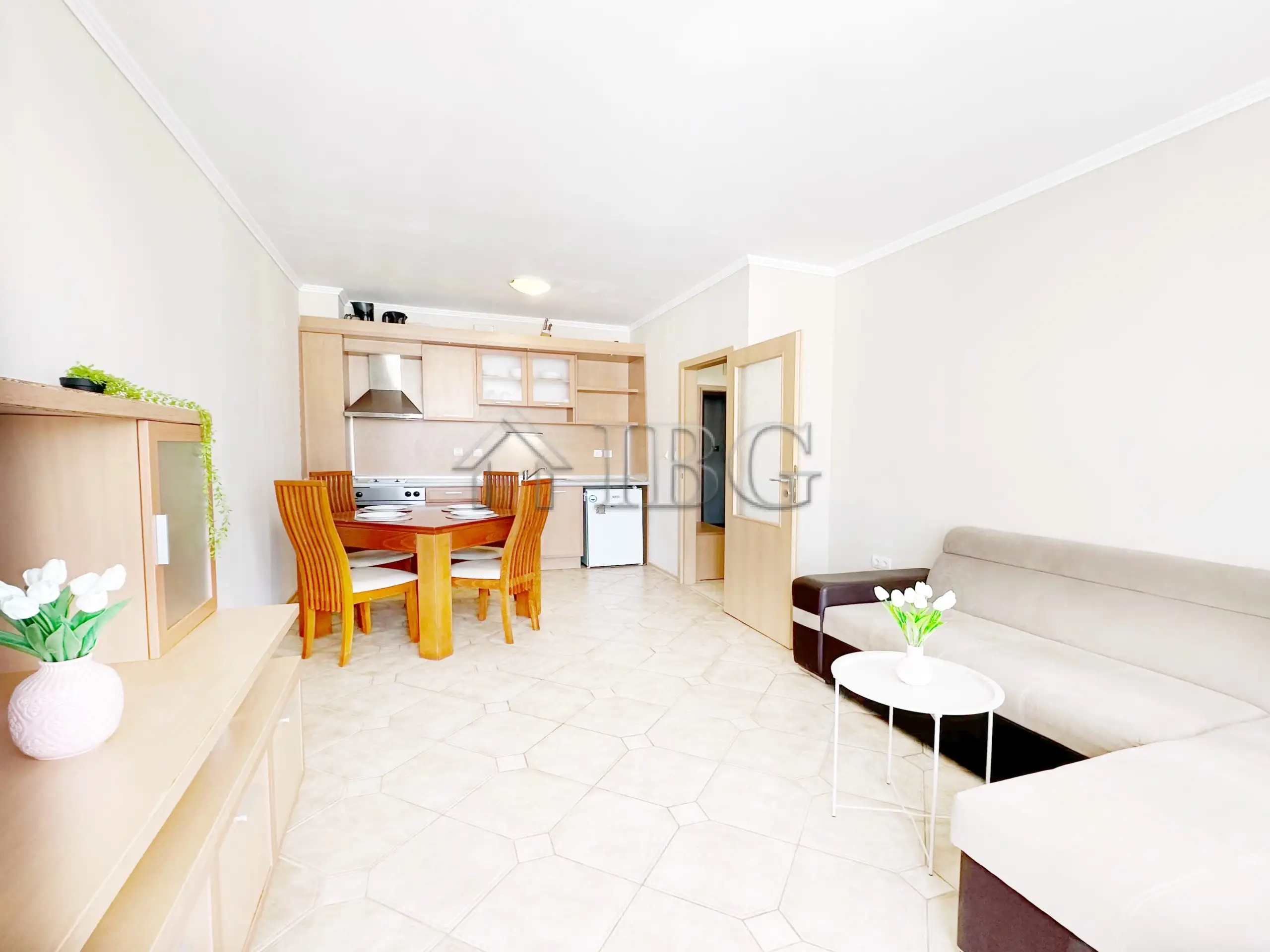 Flat 66m² in Bulgaria, Burgas. Priced at 66000€ rent photo-6