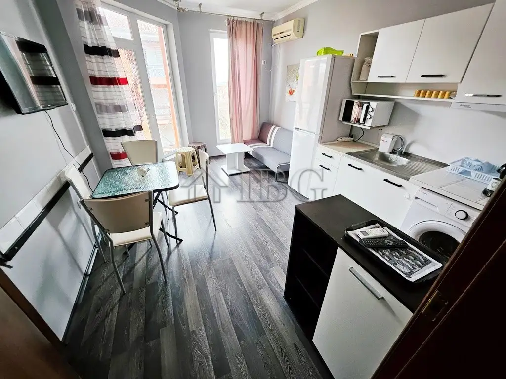 Flat 40m² in Bulgaria, Sunny Beach. Priced at 43500€ rent photo-8