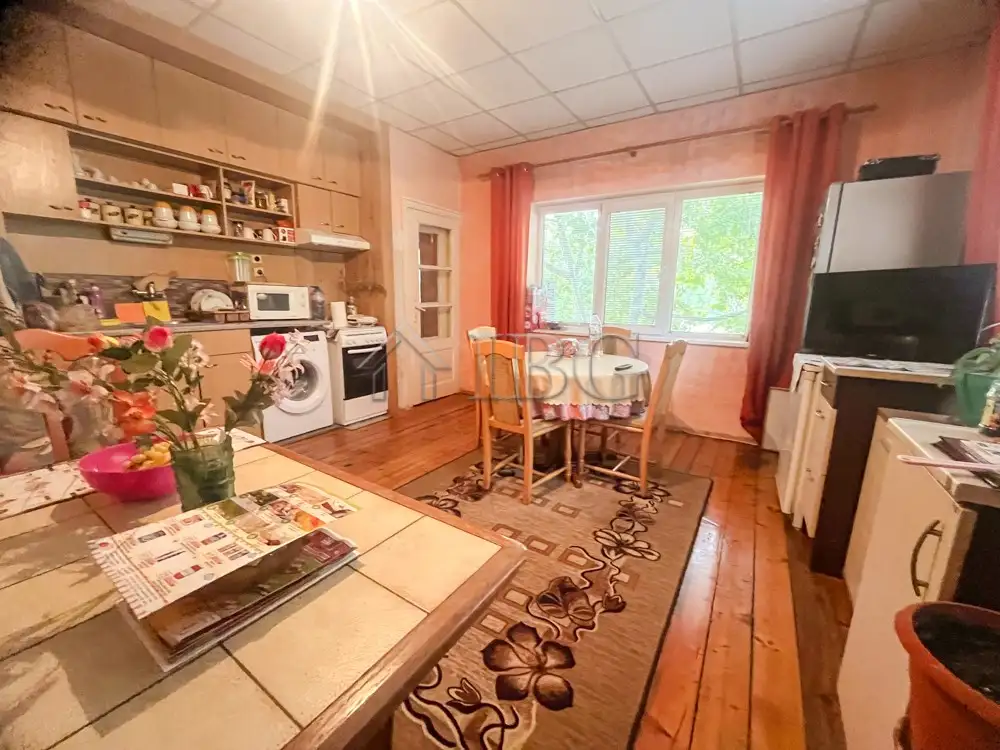 Flat 75m² in Bulgaria, Ruse. Priced at 103000€ rent photo-2