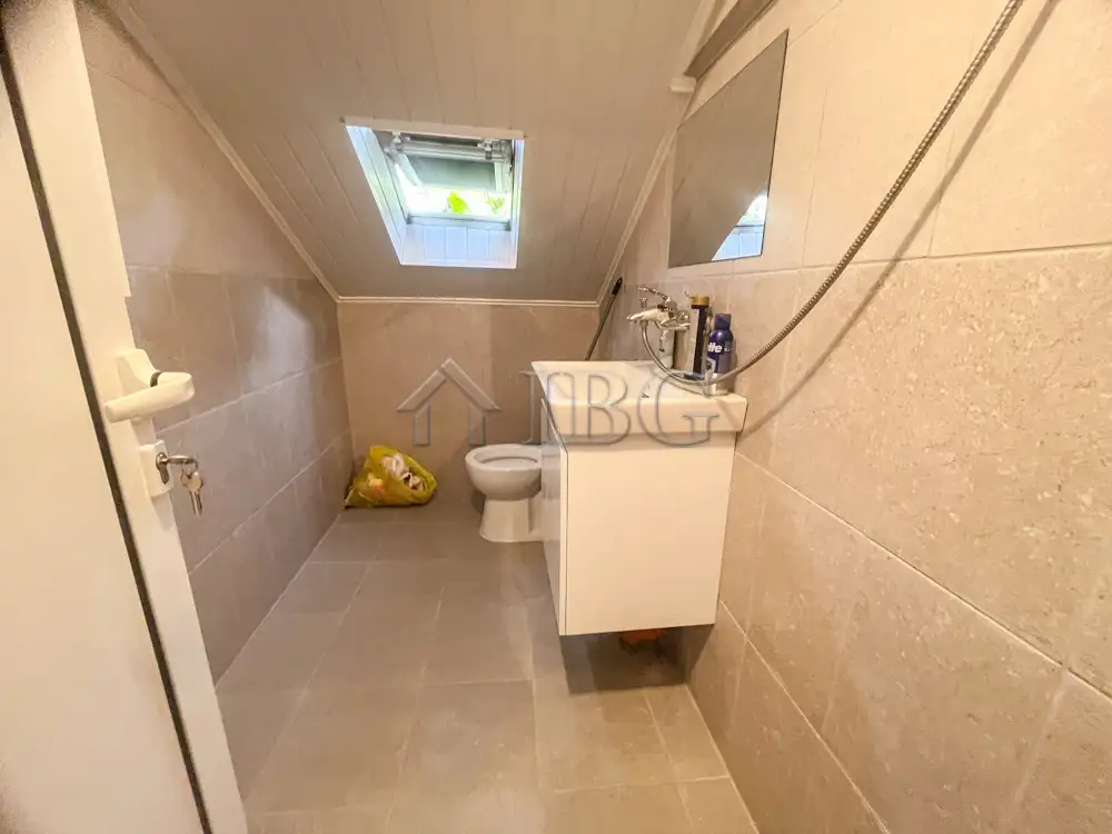Flat 75m² in Bulgaria, Ruse. Priced at 103000€ rent photo-13