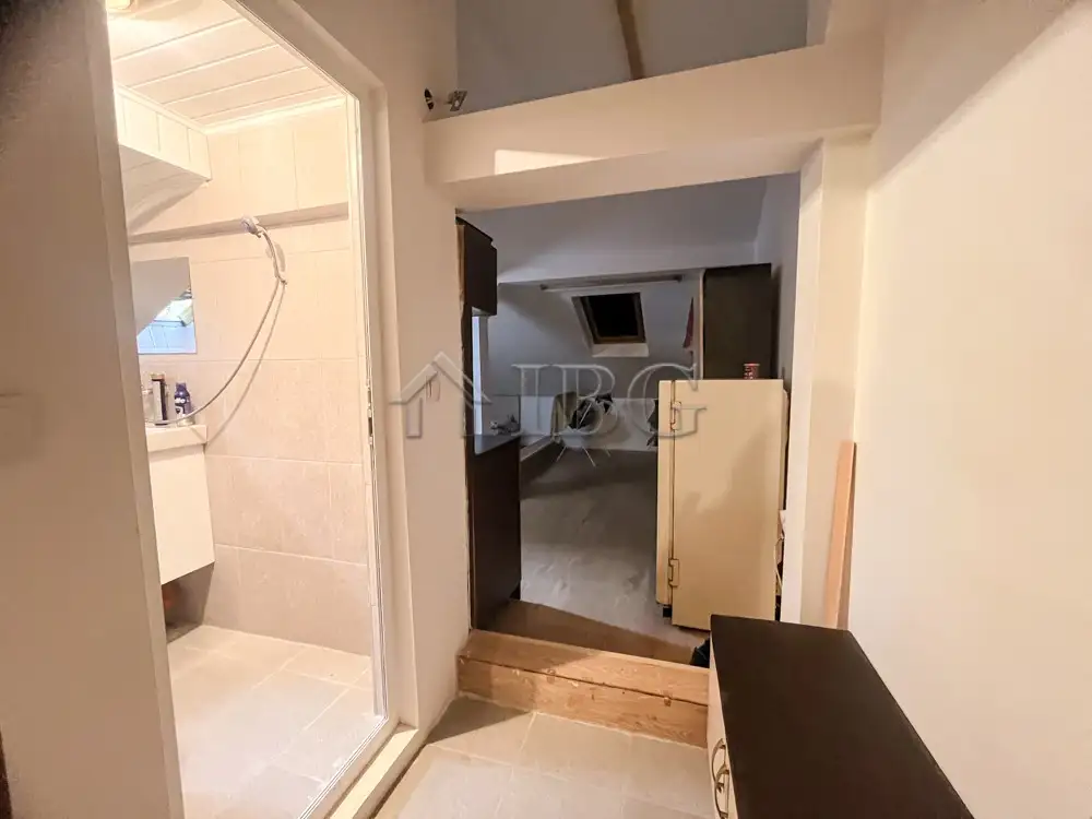 Flat 75m² in Bulgaria, Ruse. Priced at 103000€ rent photo-16
