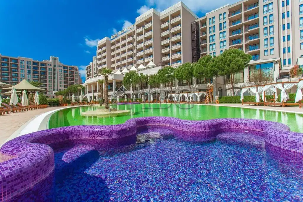 Flat 120m² in Bulgaria, Sunny Beach. Priced at 145000€ rent photo-1