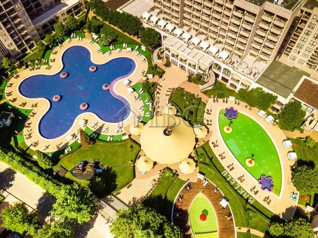Flat 120m² in Bulgaria, Sunny Beach. Priced at 145000€ rent photo-2