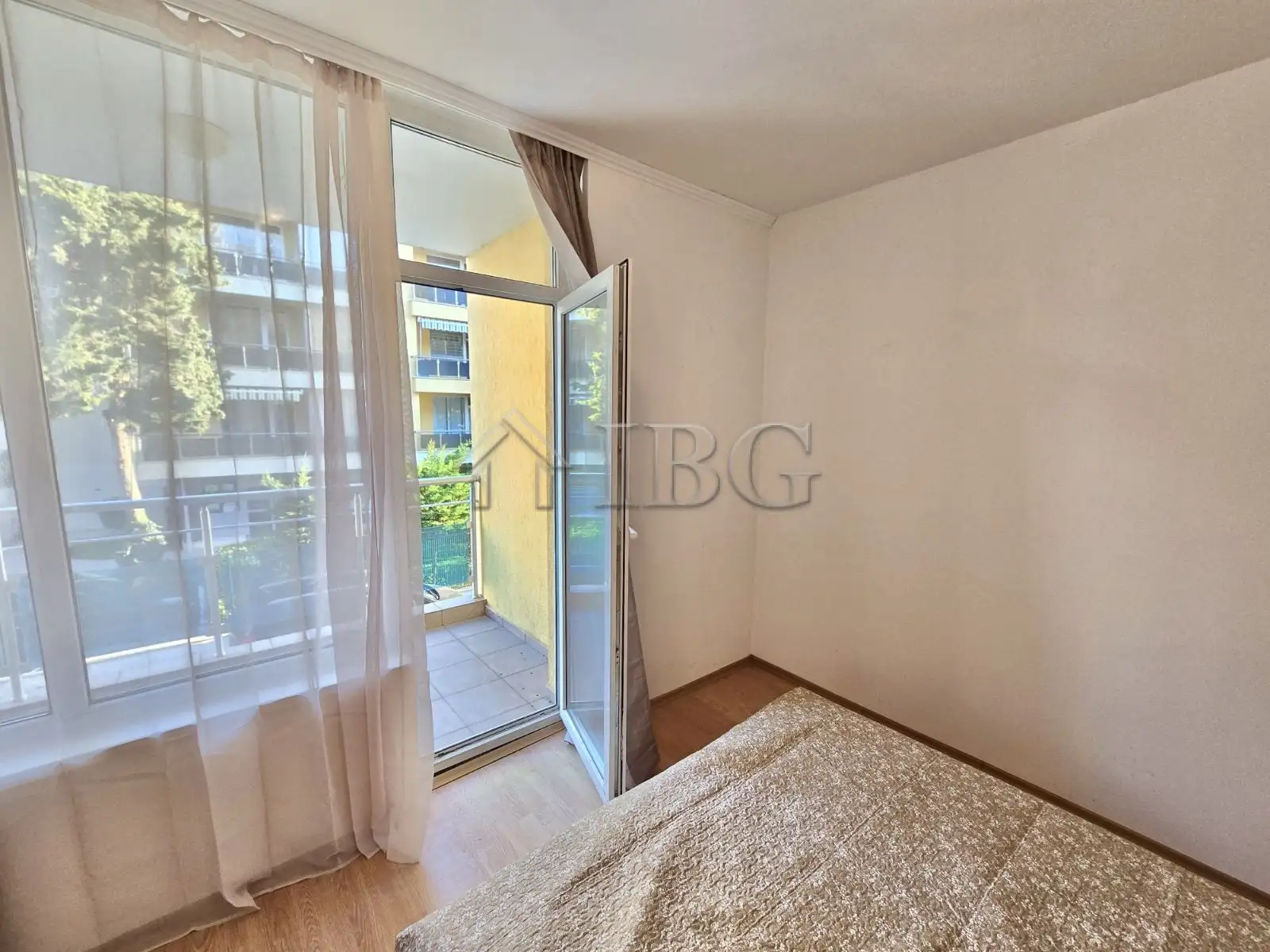 Flat 72m² in Bulgaria, Ravda. Priced at 92500€ rent photo-13