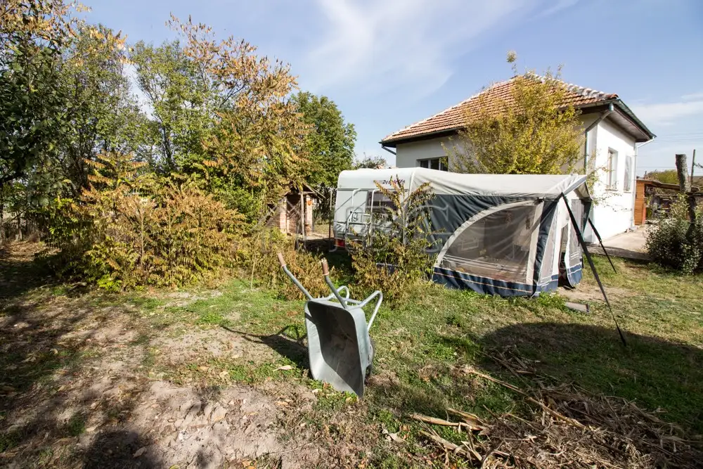 House 100m² in Bulgaria, Pavlikeni. Priced at 46500€ rent photo-9