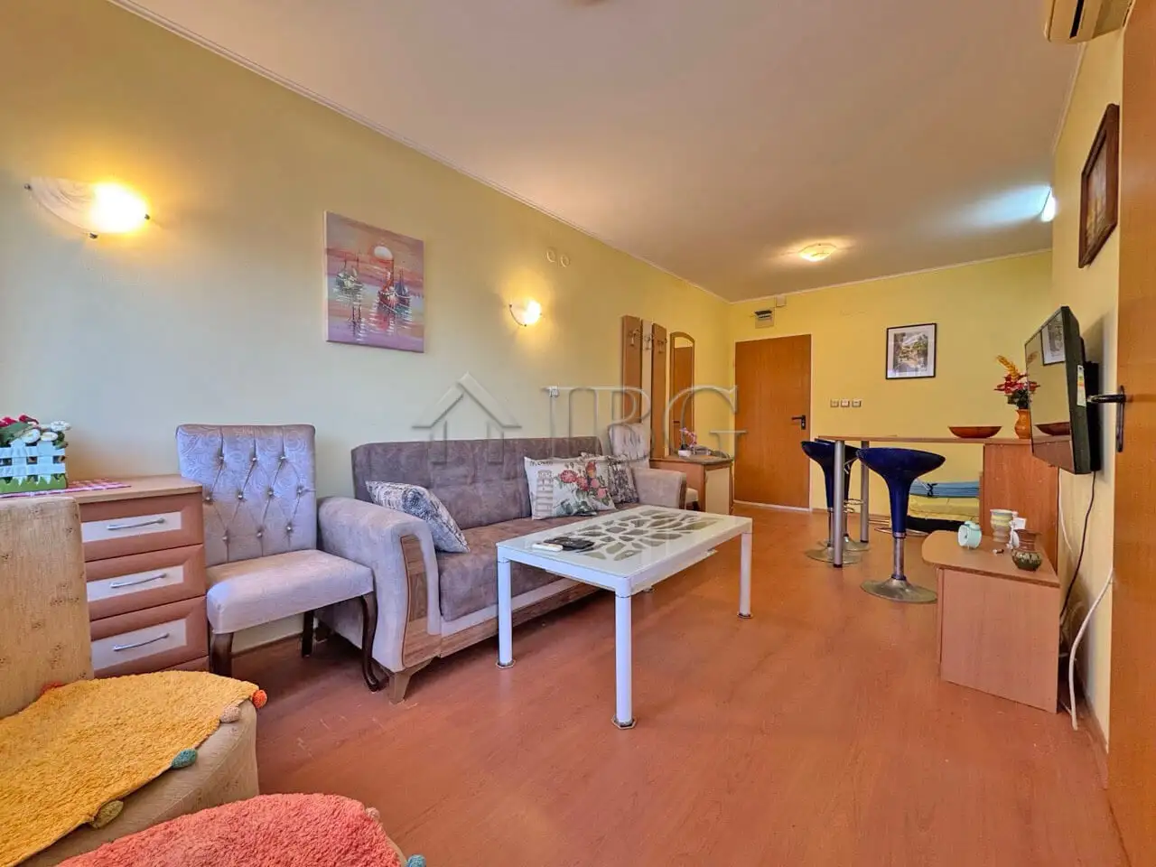 Flat 46m² in Bulgaria, Sunny Beach. Priced at 59000€ rent photo-3