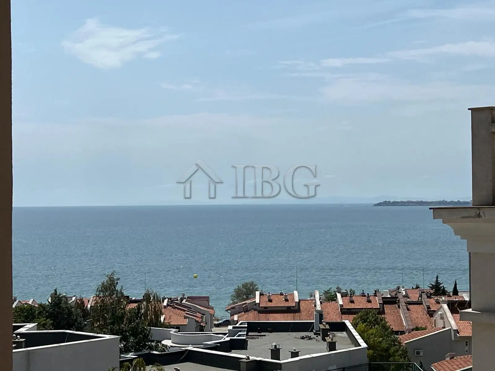 Flat 68m² in Bulgaria, Sveti Vlas. Priced at 115000€ rent photo-2