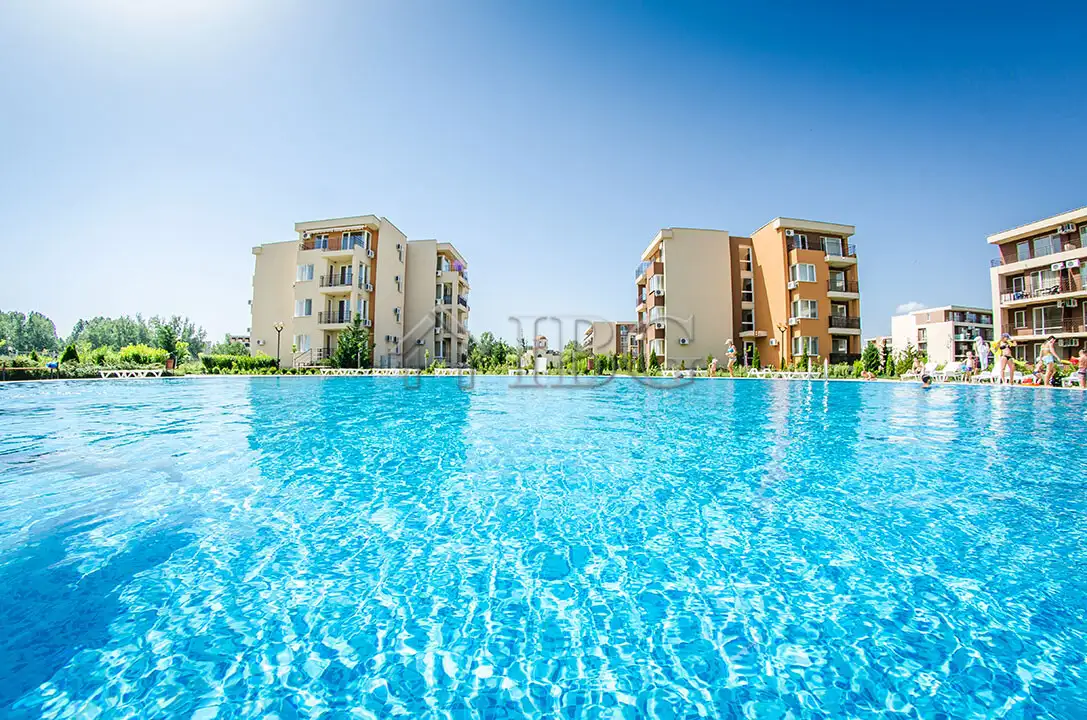 Flat 56m² in Bulgaria, Sunny Beach. Priced at 63000€ rent photo-1