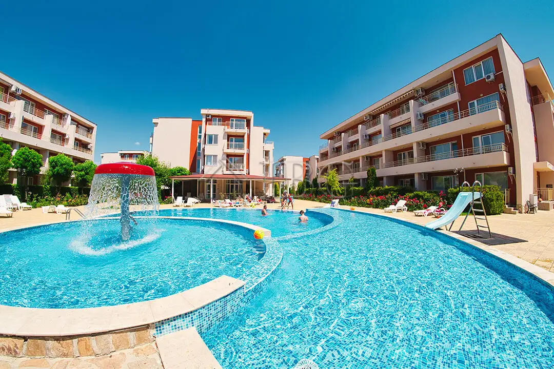 Flat 56m² in Bulgaria, Sunny Beach. Priced at 63000€ rent photo-2