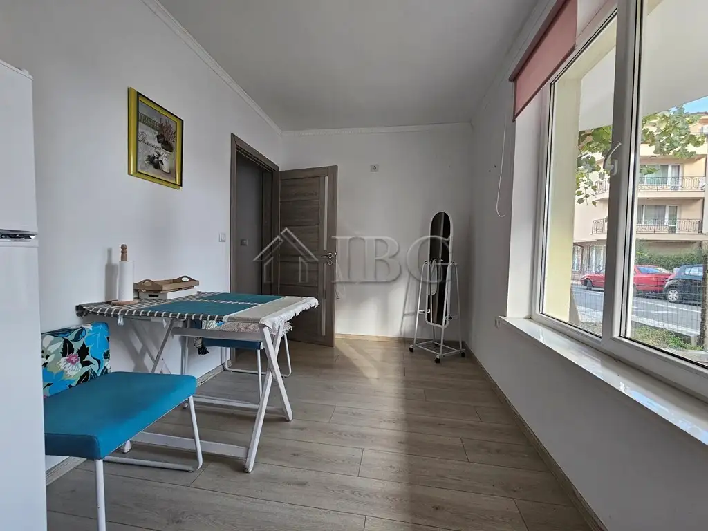 Flat 40m² in Bulgaria, Nessebar. Priced at 55950€ rent photo-5
