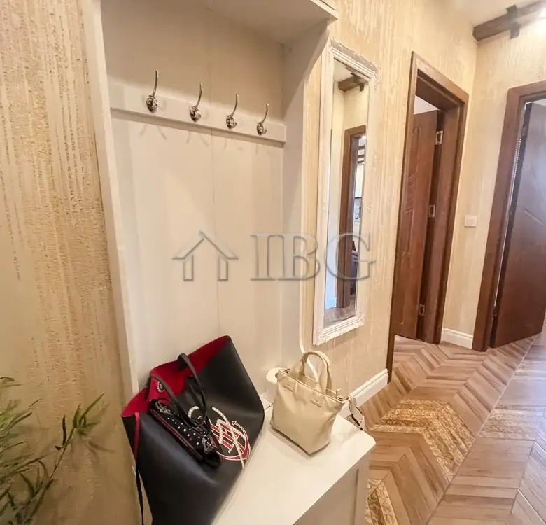 Flat 65m² in Bulgaria, Ruse. Priced at 560€ rent photo-15