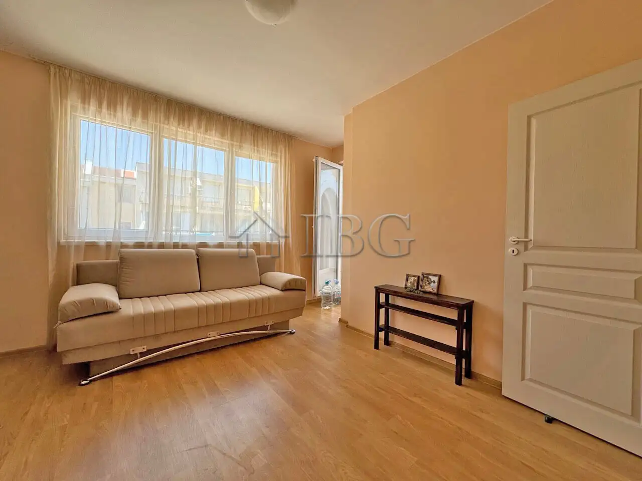 Flat 72m² in Bulgaria, Sunny Beach. Priced at 99999€ rent photo-2
