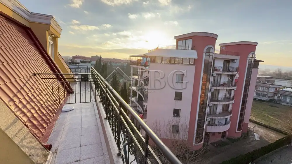 Flat 57m² in Bulgaria, Sunny Beach. Priced at 63000€ rent photo-12