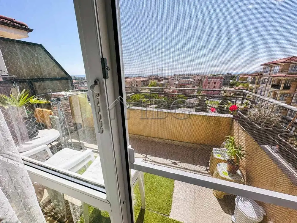 Flat 54m² in Bulgaria, Nesebar. Priced at 72500€ rent photo-2