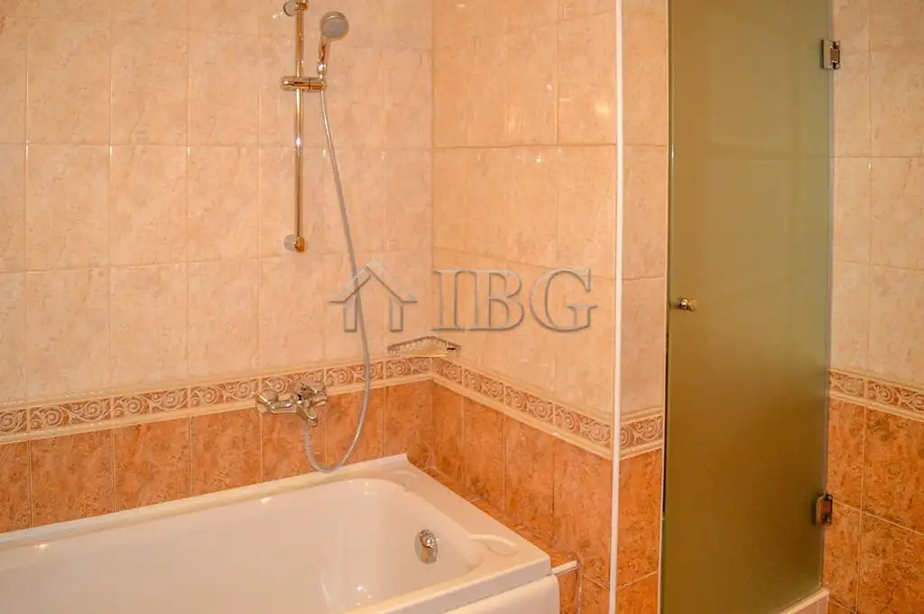 Flat 165m² in Bulgaria, Pomorie. Priced at 104950€ rent photo-12