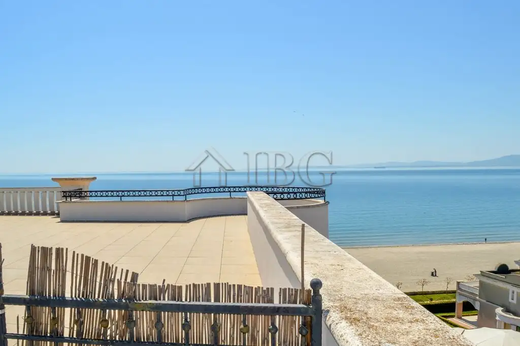 Flat 165m² in Bulgaria, Pomorie. Priced at 104950€ rent photo-17