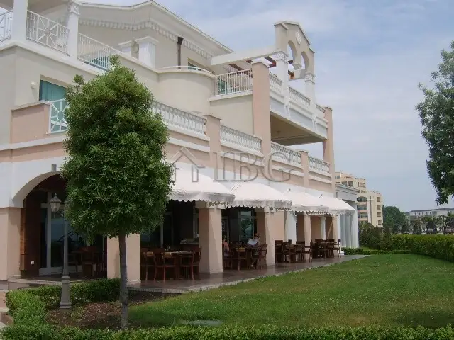 Flat 165m² in Bulgaria, Pomorie. Priced at 104950€ rent photo-18