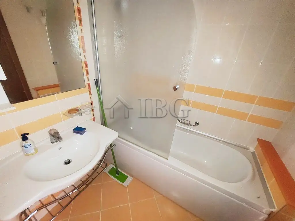 Flat 92m² in Bulgaria, Ravda. Priced at 63000€ rent photo-19