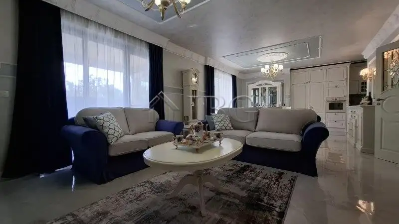 House 350m² in Bulgaria, Pomorie. Priced at 450000€ rent photo-15