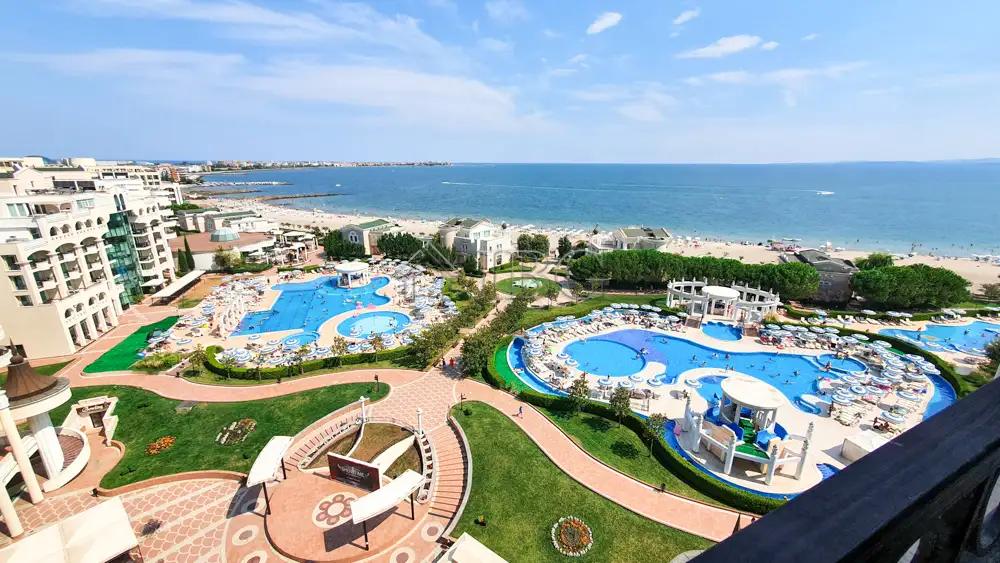 Flat 88m² in Bulgaria, Pomorie. Priced at 105000€ rent photo-1
