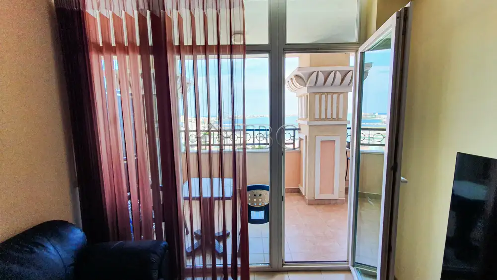 Flat 88m² in Bulgaria, Pomorie. Priced at 105000€ rent photo-7