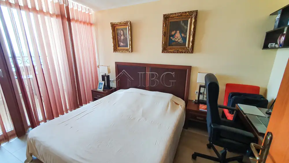 Flat 88m² in Bulgaria, Pomorie. Priced at 105000€ rent photo-12