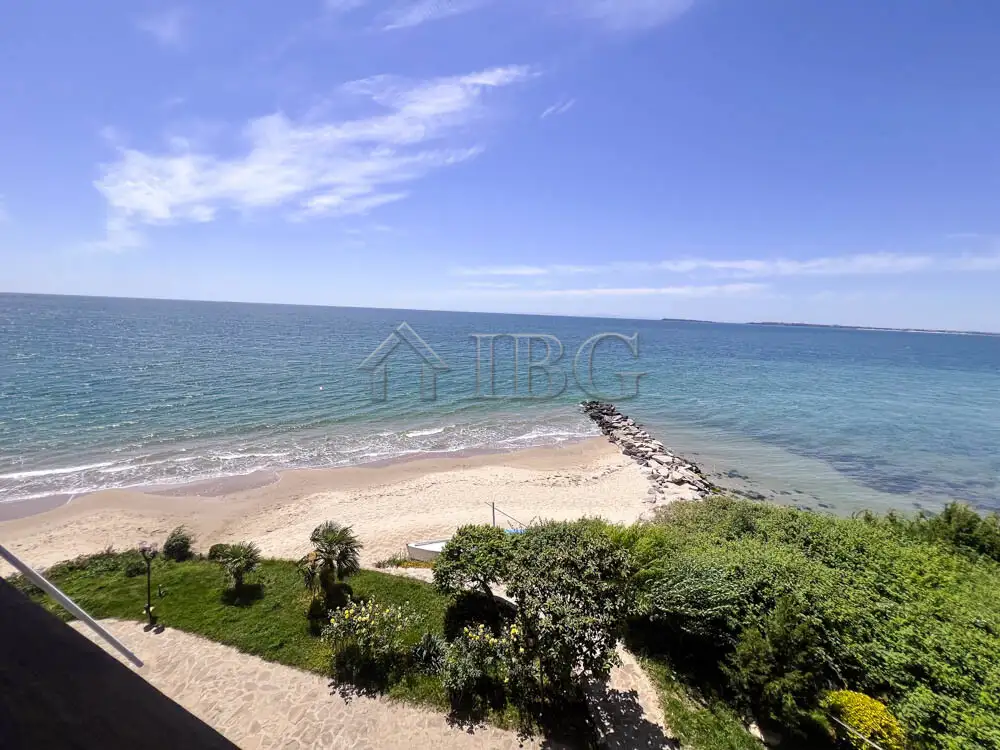 Flat 94m² in Bulgaria, Sveti Vlas. Priced at 205000€ rent photo-4