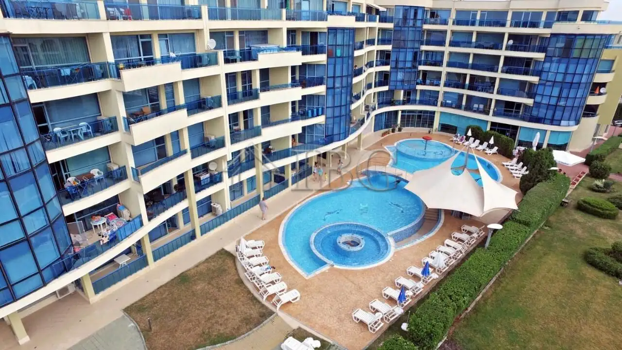 Flat 95m² in Bulgaria, Pomorie. Priced at 94500€ rent photo-9