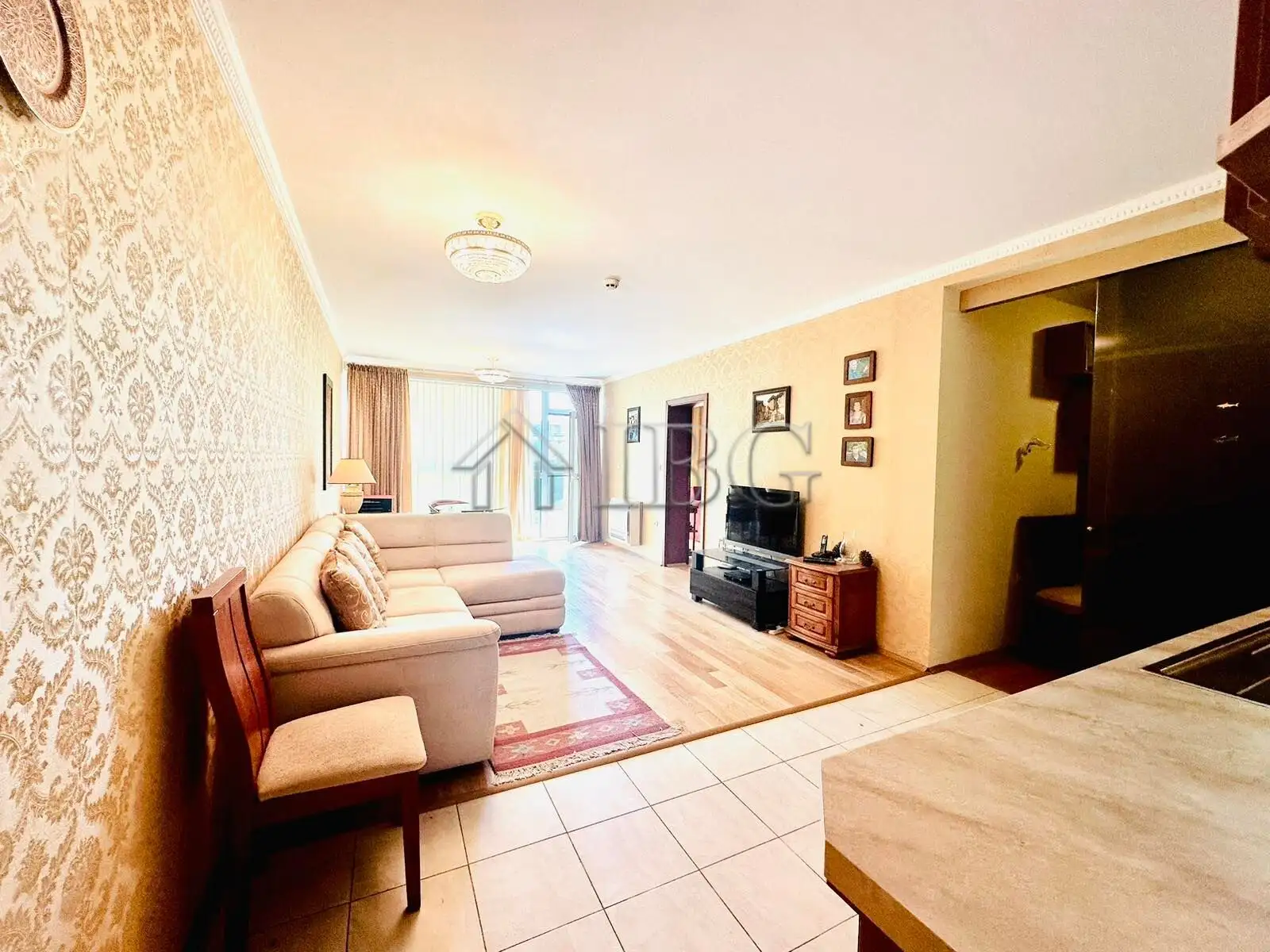 Flat 91m² in Bulgaria, Pomorie. Priced at 97500€ rent photo-3