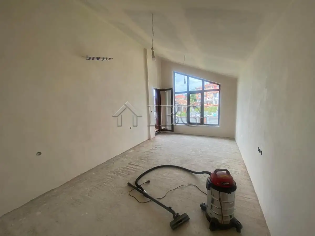 House 165m² in Bulgaria, Tankovo. Priced at 240000€ rent photo-2