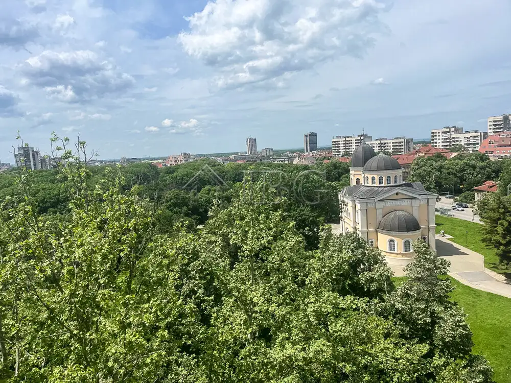 Flat 60m² in Bulgaria, Ruse. Priced at 73500€ rent photo-1