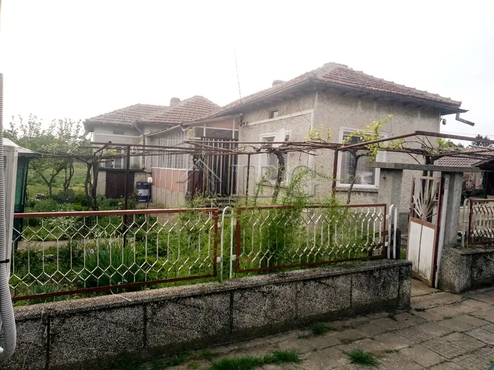 House 120m² in Bulgaria, General Toshevo. Priced at 39990€ rent photo-1