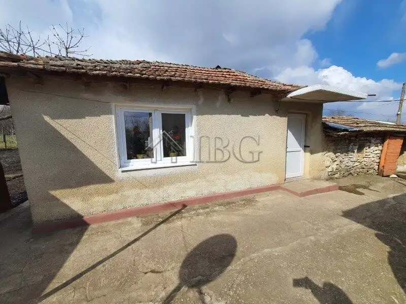 House 90m² in Bulgaria, Kavarna. Priced at 38500€ rent photo-14