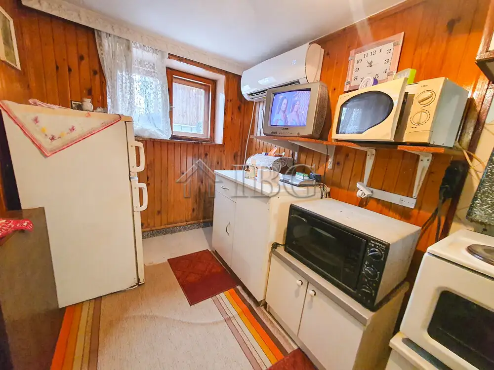 House 120m² in Bulgaria, Byala. Priced at 38900€ rent photo-9