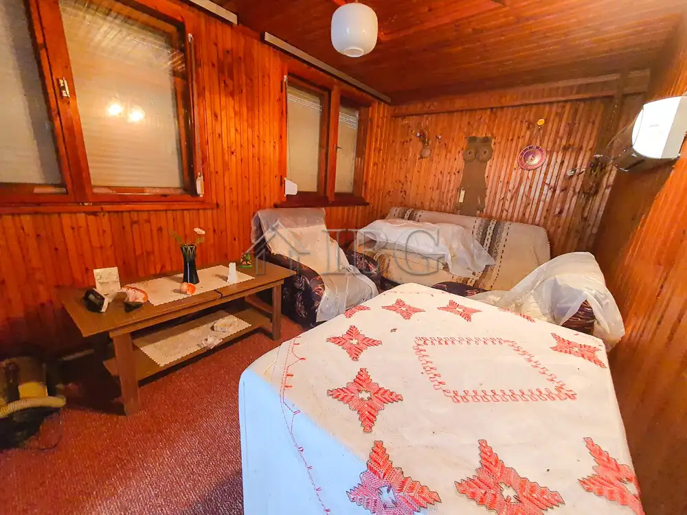 House 120m² in Bulgaria, Byala. Priced at 38900€ rent photo-13