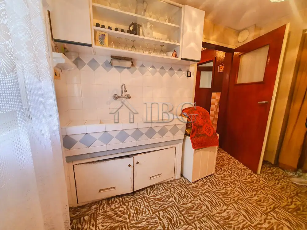 House 120m² in Bulgaria, Byala. Priced at 38900€ rent photo-18