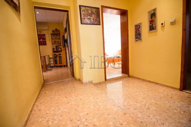 House 240m² in Bulgaria, Bazan. Priced at 140000€ rent photo-10