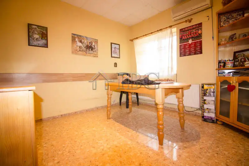 House 240m² in Bulgaria, Bazan. Priced at 140000€ rent photo-12